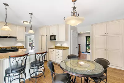221 Hillwick Lane, Schaumburg, IL 60193 - Photo 7