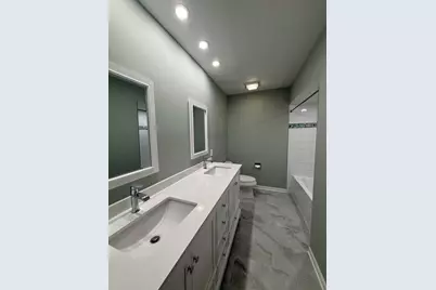221 Hillwick Lane, Schaumburg, IL 60193 - Photo 23