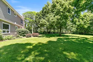 221 Hillwick Ln, Schaumburg, IL 60193 - Photo 33
