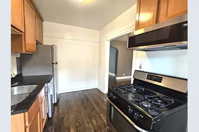 6551 N Francisco Avenue #1A, Chicago, IL 60645 - Photo 9