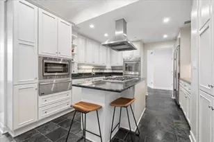 2100 N Racine Ave, Chicago, IL 60614 - Photo 25