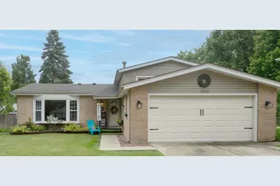 1909 E Maya Lane, Mount Prospect, IL 60056 - Photo 1