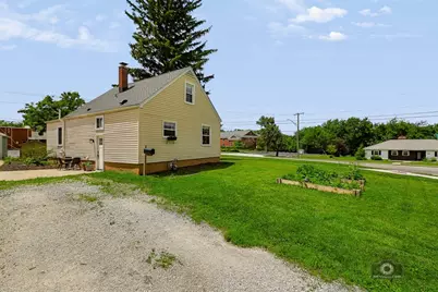 707 E 9th Street, Lockport, IL 60441 - Photo 31