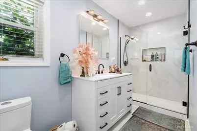 6250 N Kedvale Avenue, Chicago, IL 60646 - Photo 17