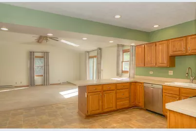 134 S 19th Street, Saint Charles, IL 60174 - Photo 11