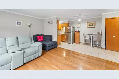 3848 W 47th Street #2SE, Chicago, IL 60632 - Photo 9