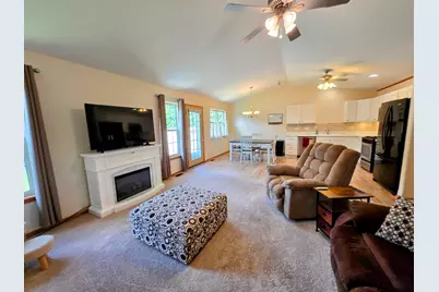 963 Brown Drive, Momence, IL 60954 - Photo 9
