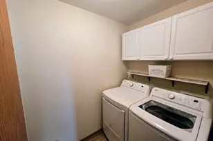 963 Brown Dr, Momence, IL 60954 - Photo 7