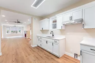 7526 S Honore St, Chicago, IL 60620 - Photo 5
