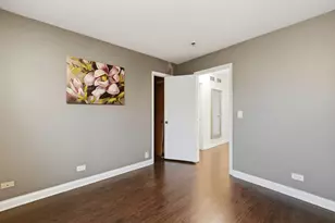 10 Washington Ct, Streamwood, IL 60107 - Photo 21