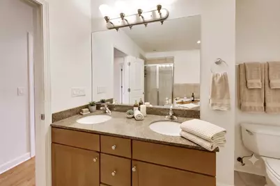 110 S Marion Street #201, Oak Park, IL 60302 - Photo 13