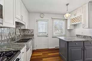 4200 W 176th Pl, Country Club Hills, IL 60478 - Photo 7