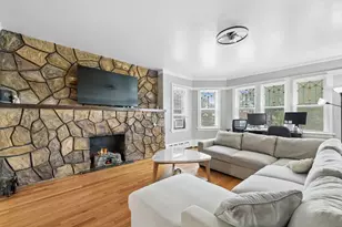 2656 N Newcastle Ave, Chicago, IL 60707 - Photo 5
