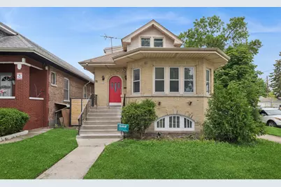 2656 N Newcastle Avenue, Chicago, IL 60707 - Photo 1