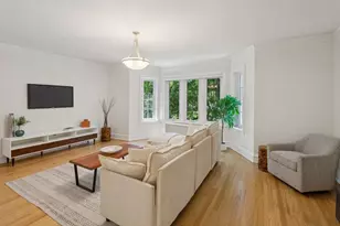927 Hinman Ave, Evanston, IL 60202 - Photo 3