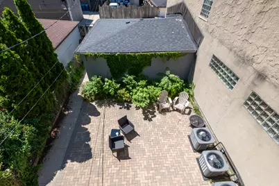 2017 W Huron Street, Chicago, IL 60612 - Photo 29
