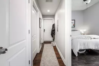 2017 W Huron Street, Chicago, IL 60612 - Photo 19