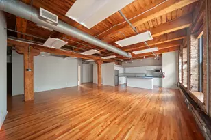 368 W Huron St, Chicago, IL 60654 - Photo 7
