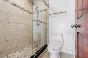 930 Hinman Ave, Evanston, IL 60202 - Photo 15