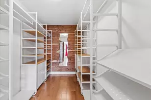 930 Hinman Ave, Evanston, IL 60202 - Photo 17