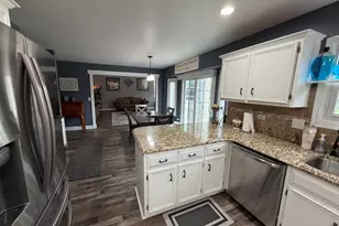 26233 W Leslie Dr, Channahon, IL 60410 - Photo 11