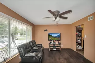 5115 158th St, Oak Forest, IL 60452 - Photo 5