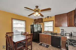 5115 158th St, Oak Forest, IL 60452 - Photo 9