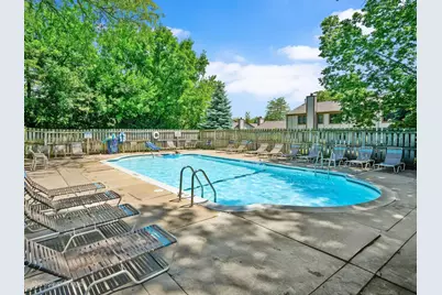 1039 Oakview Drive, Wheaton, IL 60187 - Photo 39