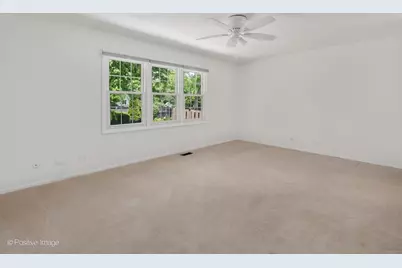 1039 Oakview Drive, Wheaton, IL 60187 - Photo 21