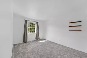 1110 Riverwood Dr, Algonquin, IL 60102 - Photo 7
