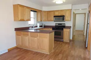 5616 W 100th St, Oak Lawn, IL 60453 - Photo 9