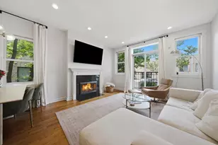 1109 W Cornelia Ave, Chicago, IL 60657 - Photo 7