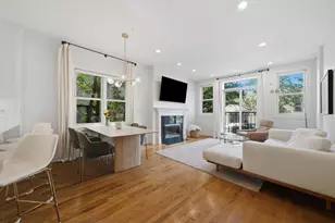 1109 W Cornelia Ave, Chicago, IL 60657 - Photo 9