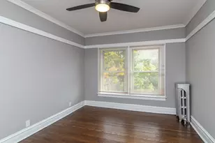 4004 N Avers Ave, Chicago, IL 60618 - Photo 3