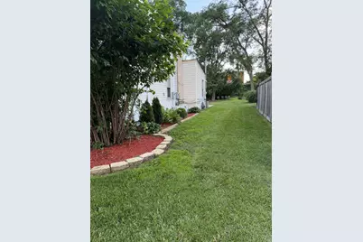 2842 Rhodes Avenue, Melrose Park, IL 60164 - Photo 23
