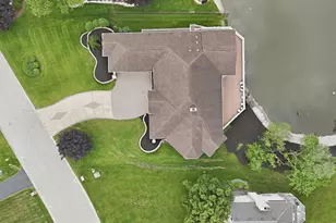 12024 W Edgewood Dr, Homer Glen, IL 60491 - Photo 5