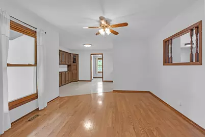 1526 Sycamore Lane, Aurora, IL 60504 - Photo 9