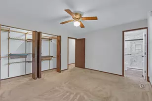 1526 Sycamore Ln, Aurora, IL 60504 - Photo 17