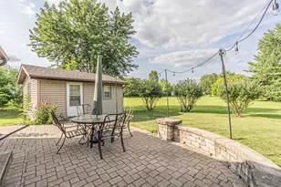 1526 Sycamore Ln, Aurora, IL 60504 - Photo 31