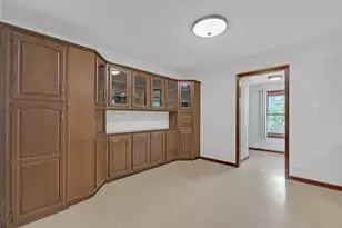 1526 Sycamore Ln, Aurora, IL 60504 - Photo 11