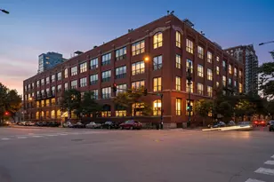 1727 S Indiana Ave, Chicago, IL 60616 - Photo 27