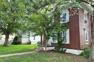 117 S Chestnut St, Kewanee, IL 61443 - Photo 9