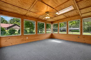 13776 Beaver Dr, Roscoe, IL 61073 - Photo 11
