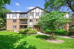 6820 Joliet Rd, Indian Head Park, IL 60525 - Photo 3