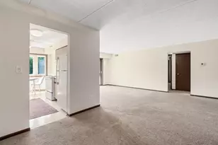 6820 Joliet Rd, Indian Head Park, IL 60525 - Photo 7