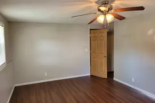 436 Fordham Pl, Roselle, IL 60172 - Photo 7