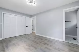 1942 Beacon Ct, Chicago Heights, IL 60411 - Photo 13