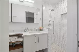 445 W Fullerton Pkwy, Chicago, IL 60614 - Photo 17