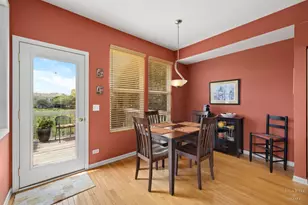 1 Parkside Ct, Algonquin, IL 60102 - Photo 9
