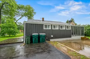 809 E Wilson St, Batavia, IL 60510 - Photo 27